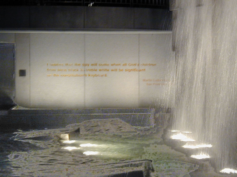 01_MLK_fountain_quote